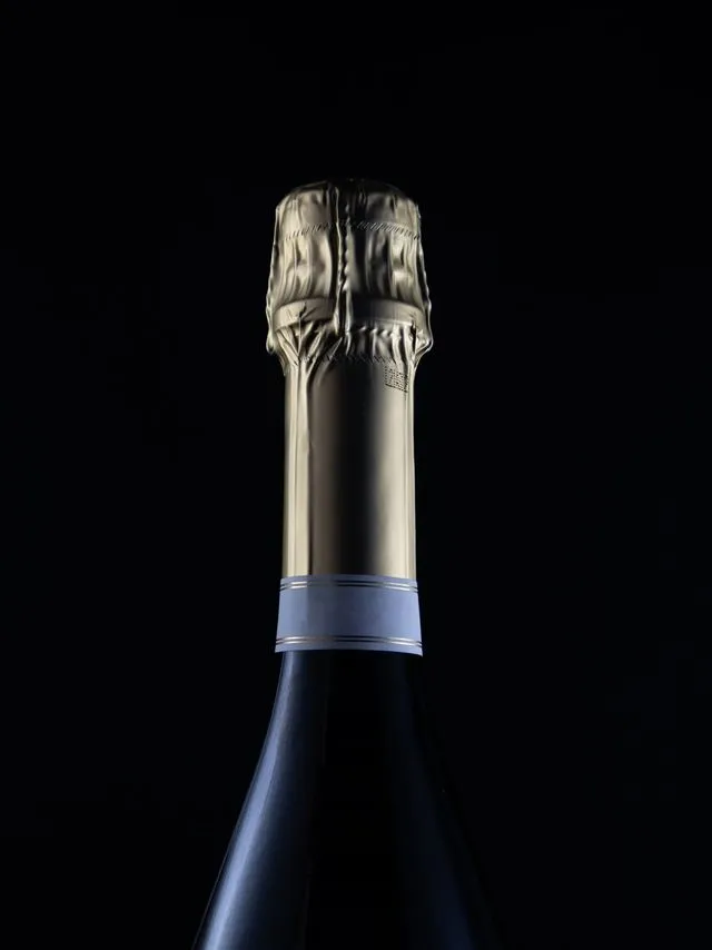 Thu mua Champagne